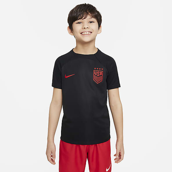 Nike youth soccer clothing online